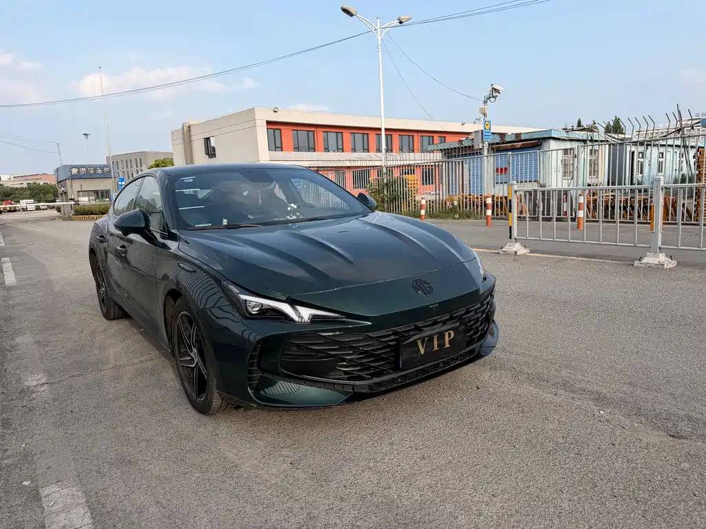MG7 1.5 T 300 DCT Luxury