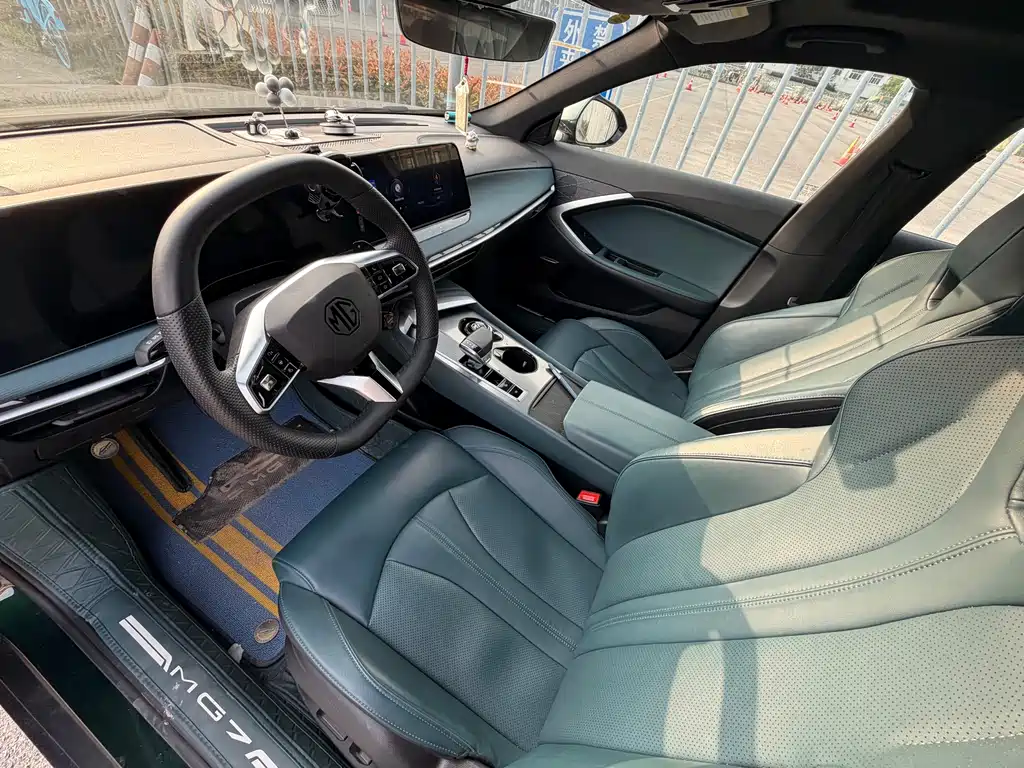 MG7 1.5 T 300 DCT Luxury