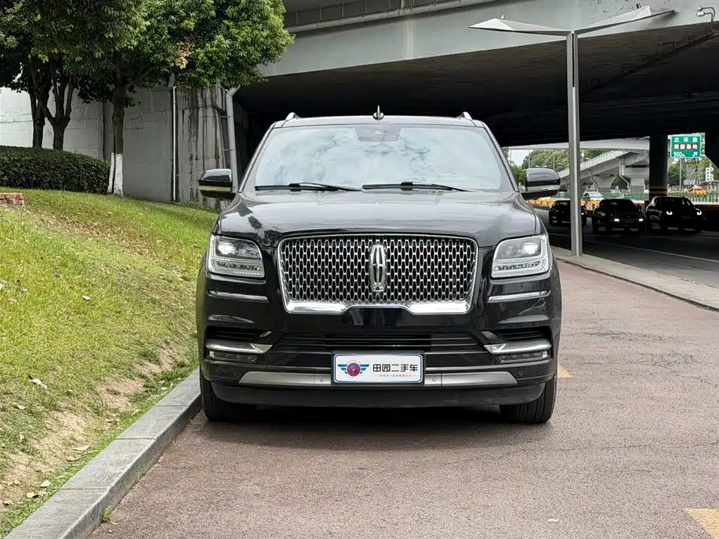Navigator 3.5 T Honor Shine