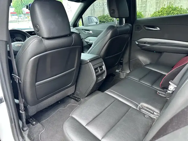 Cadillac XT4 28 T 2 WD Luxury
