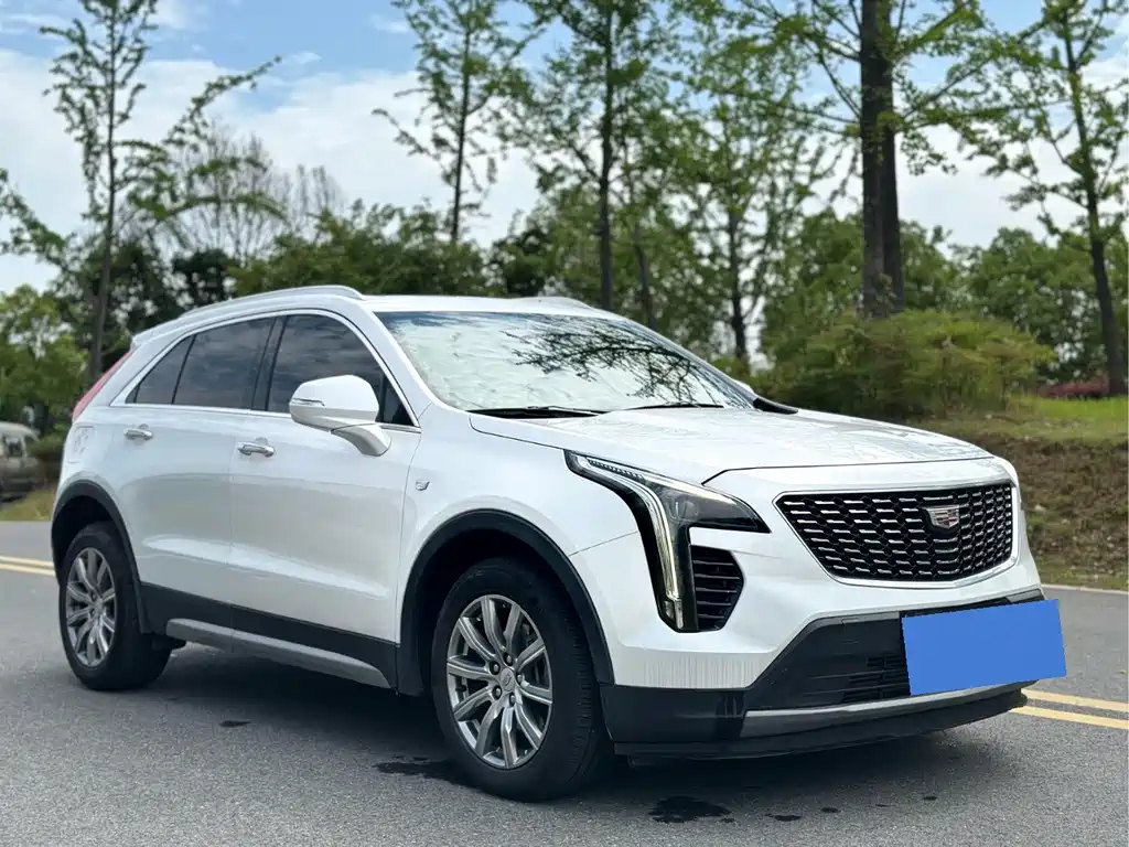Cadillac XT4 28 T 2 WD Luxury