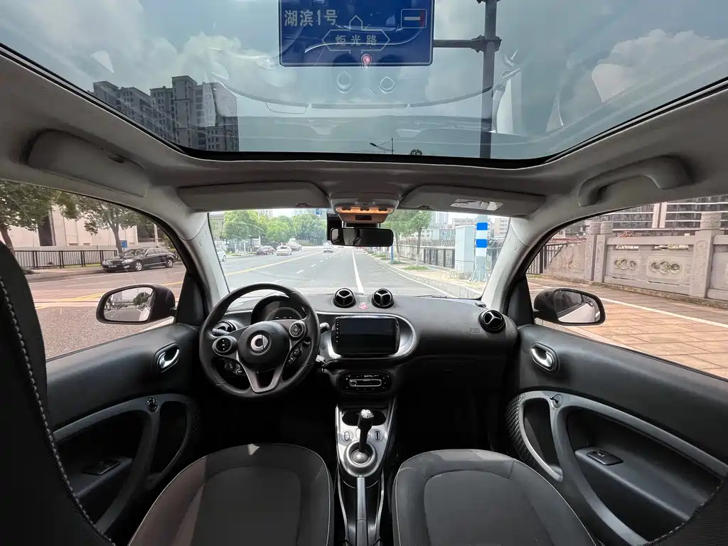 smart fortwo 1.0 L 52 kW Hardtop Passion