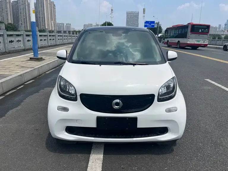 smart fortwo 1.0 L 52 kW Hardtop Passion