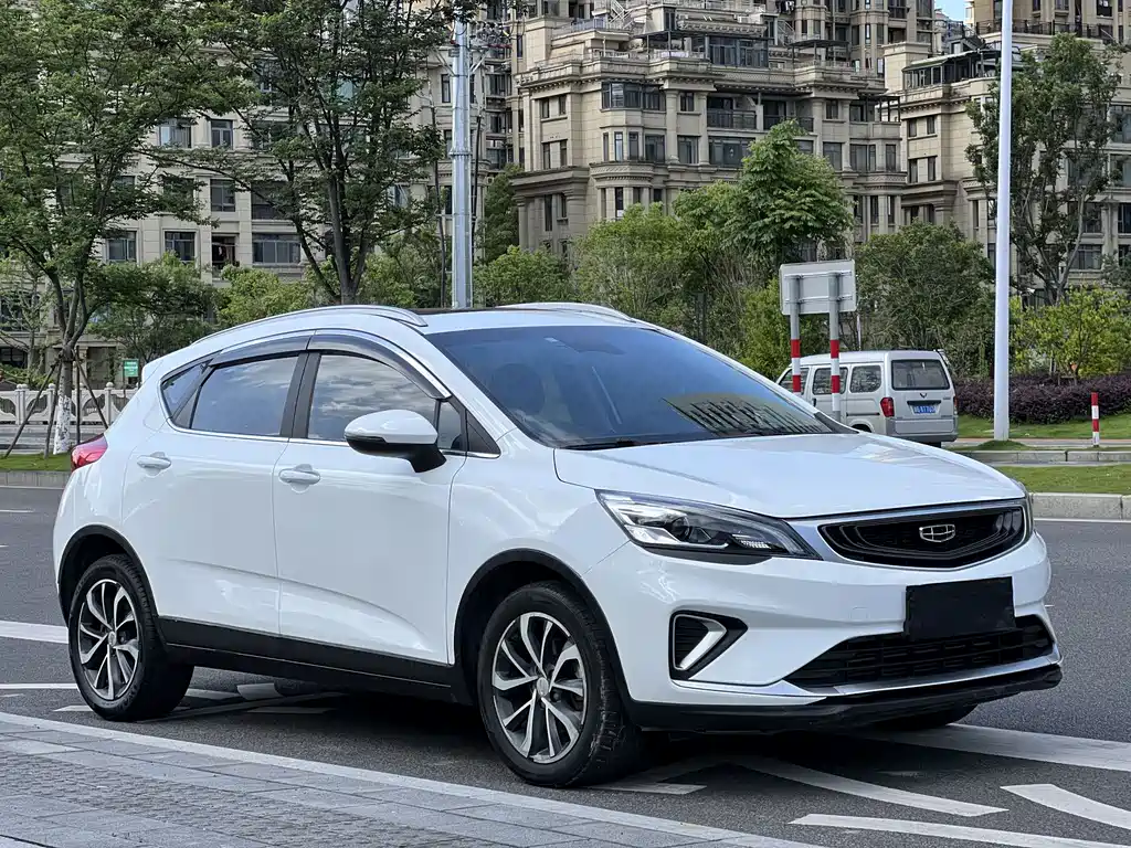 Emgrand GS 1.4 T CVT Elegant