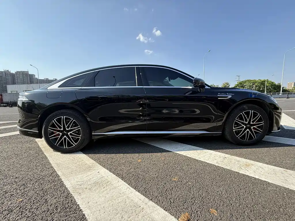 Fengyun A9 L 260 Ultra Long Range Luxury