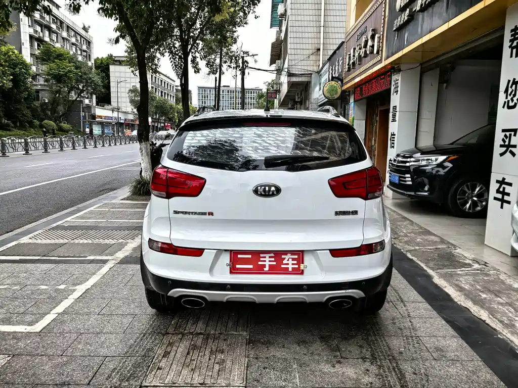 Sportage 2.0 L Auto 2 WD GLS