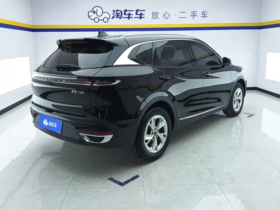Besturn T90 1.5 T DCT Auto Distinguished