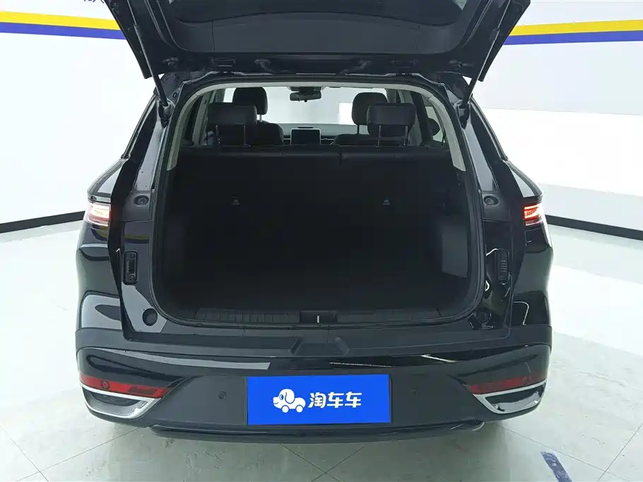 Besturn T90 1.5 T DCT Auto Distinguished