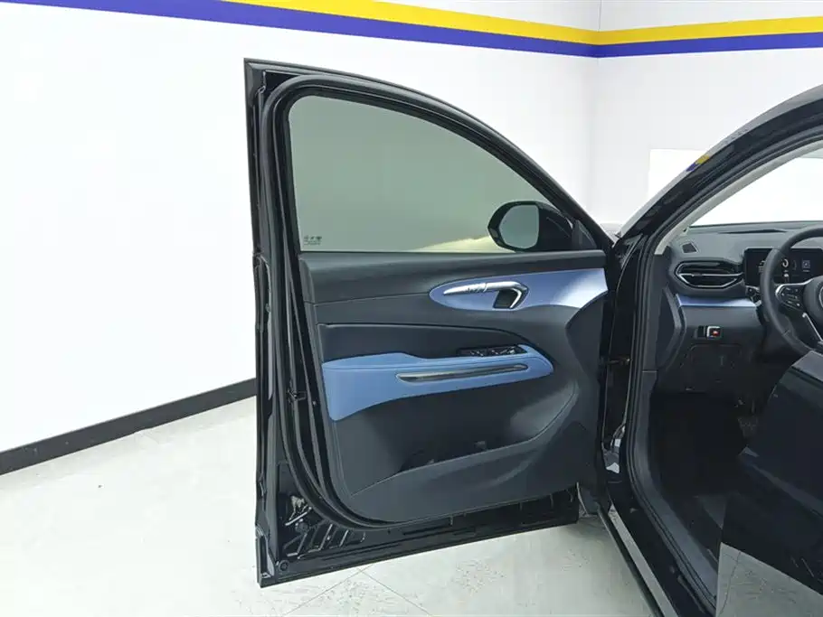 Besturn T90 1.5 T DCT Auto Distinguished