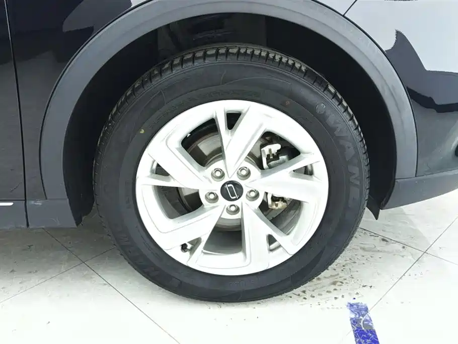 Besturn T90 1.5 T DCT Auto Distinguished