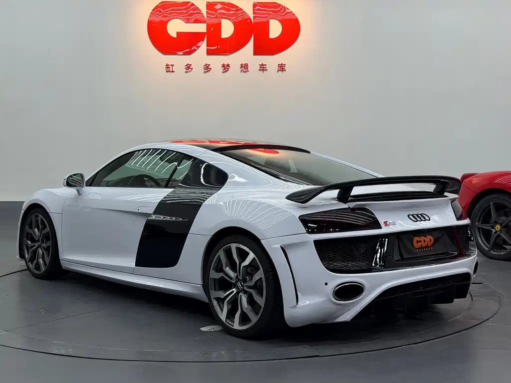 Audi R8 5.2 FSI quattro