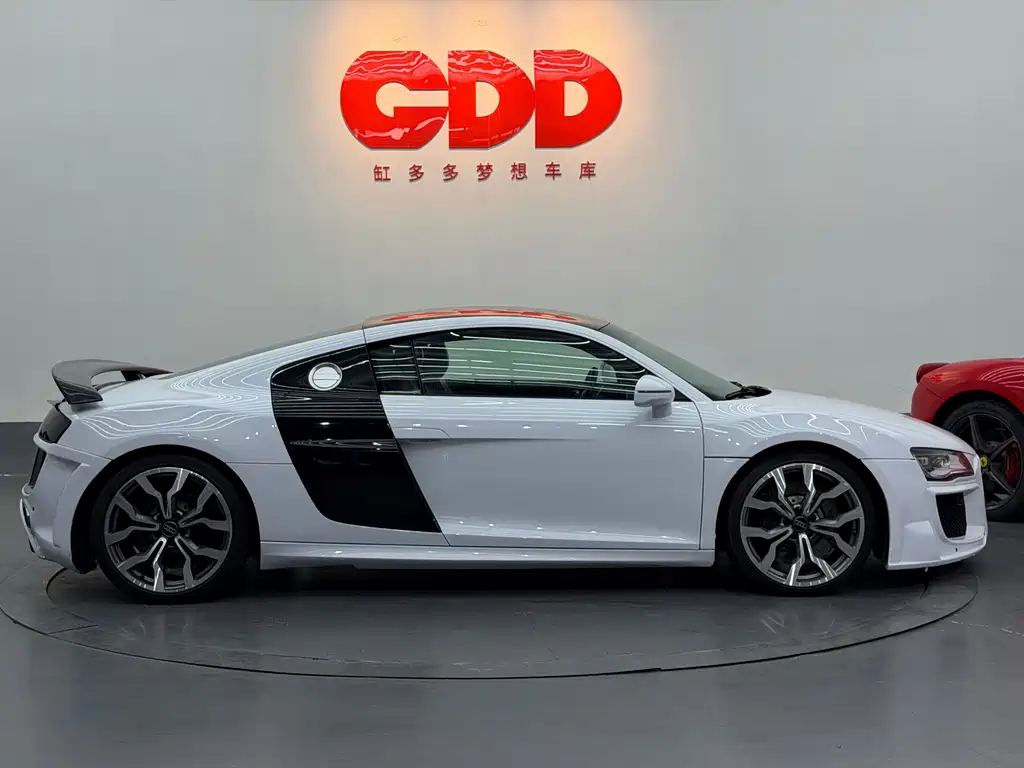 Audi R8 5.2 FSI quattro