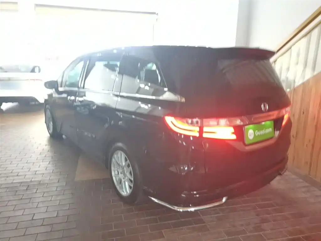 Odyssey Facelift 2.4 L Smart Enjoyment