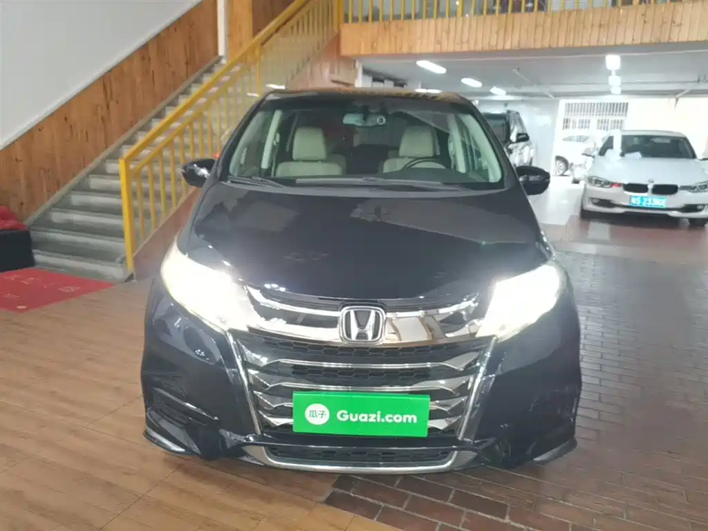 Odyssey Facelift 2.4 L Smart Enjoyment