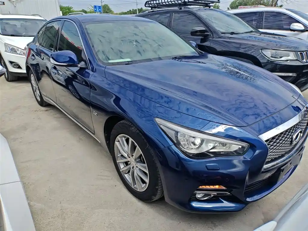 Infiniti Q50 L 2.0 T Joy