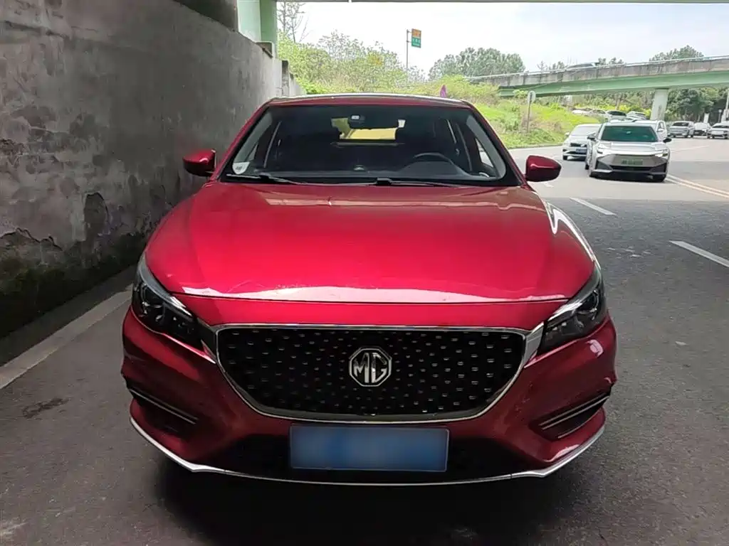 MG6 20 T Auto Trophy Premium Internet CN-V