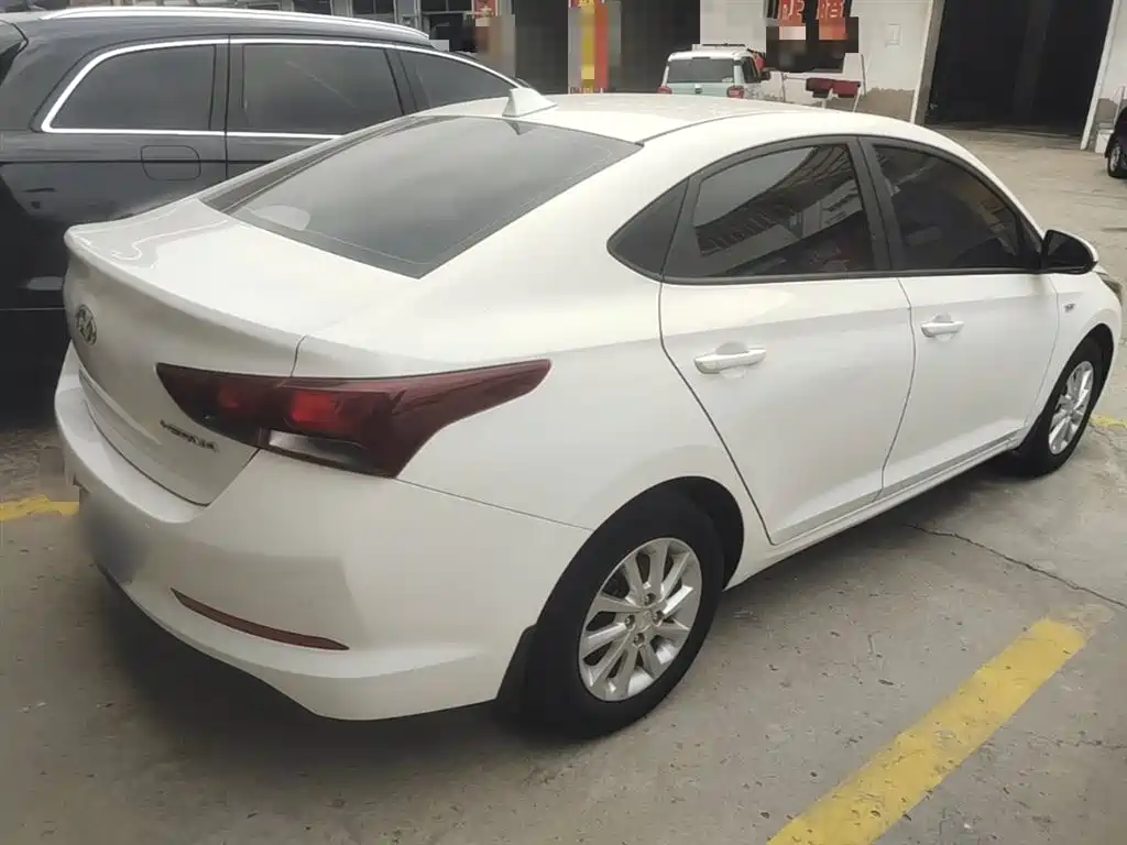 Verna 1.4 L Manual Cool GLS