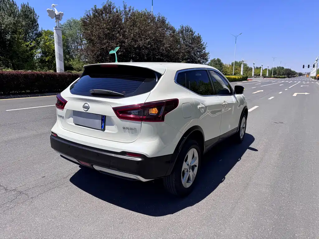 Qashqai Classic 2.0 L CVT XV Comfort
