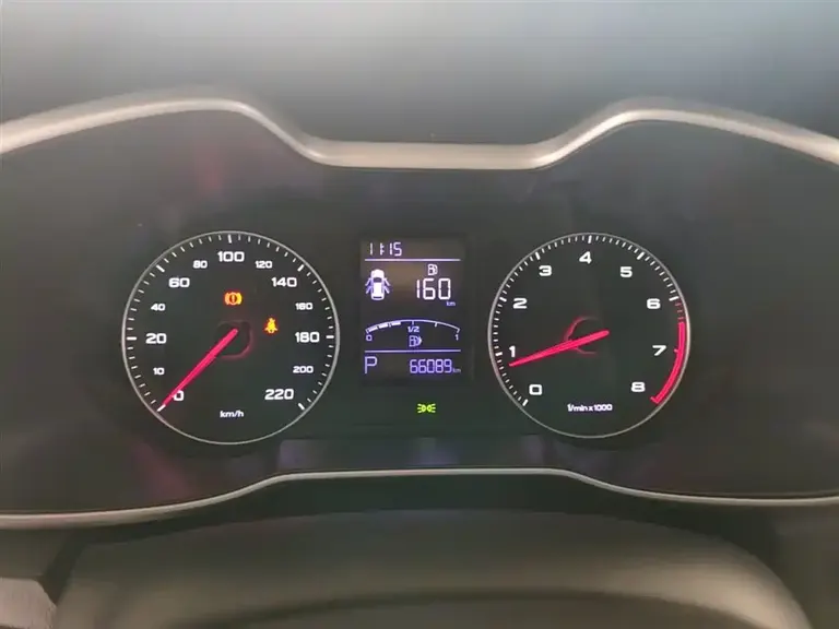 MG ZS 1.5 L Auto Premium Internet CN-V
