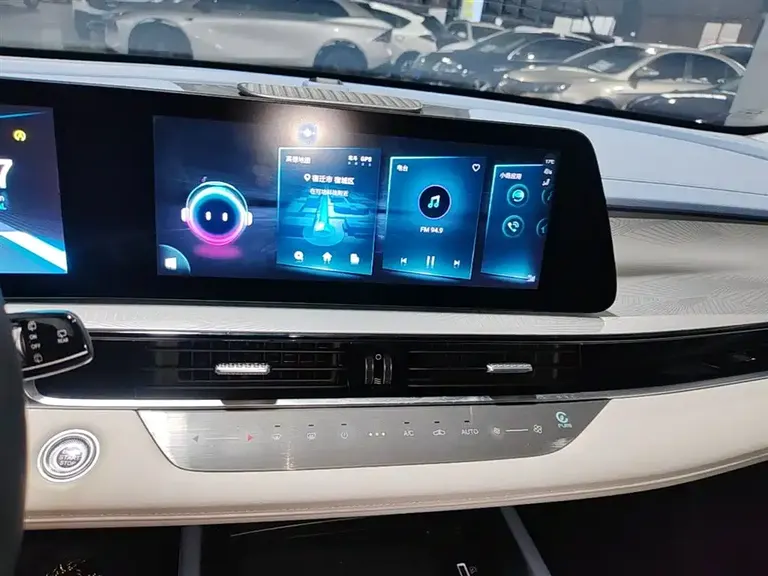 Chery Omoda 欧萌达 2022款 1.6 TGDI DCT高维版
