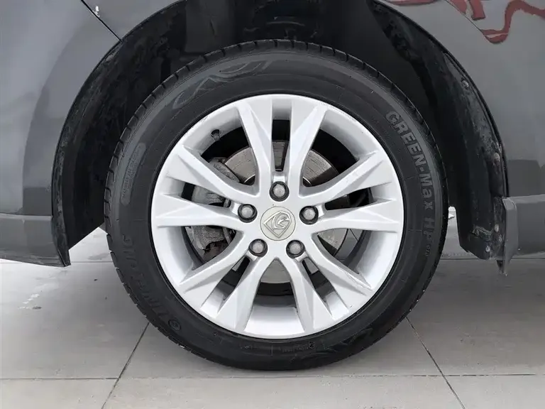 Baojun 730 宝骏730 2014款 1.5 L 手动标准型 5座