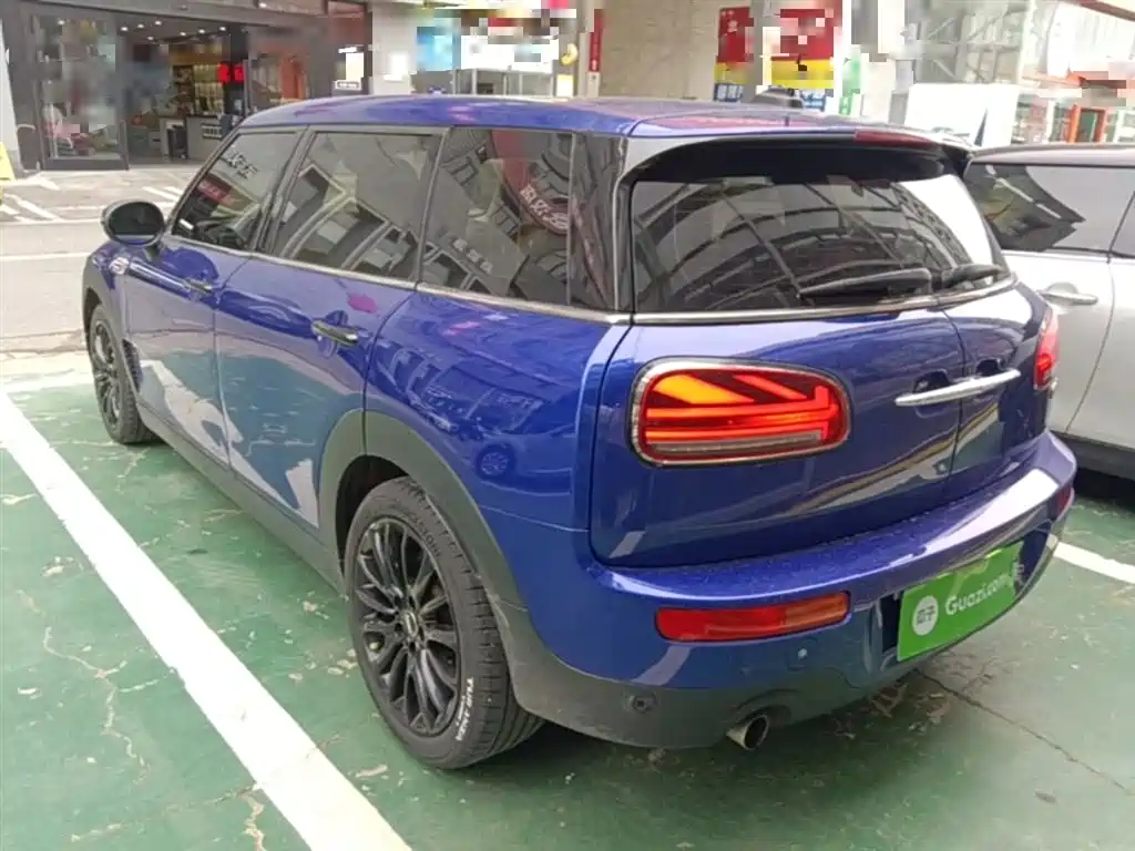 MINI CLUBMAN 1.5 T ONE