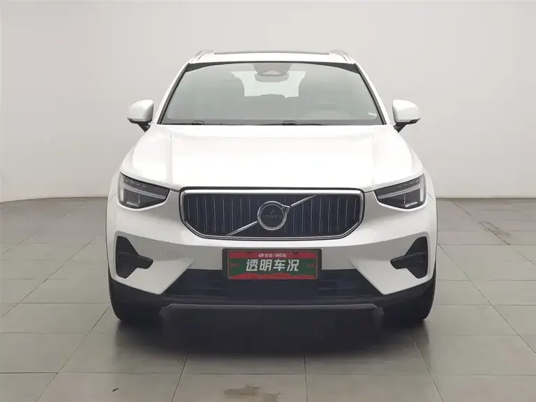 Volvo XC40 沃尔沃XC40 2023款 B3 智行时尚版