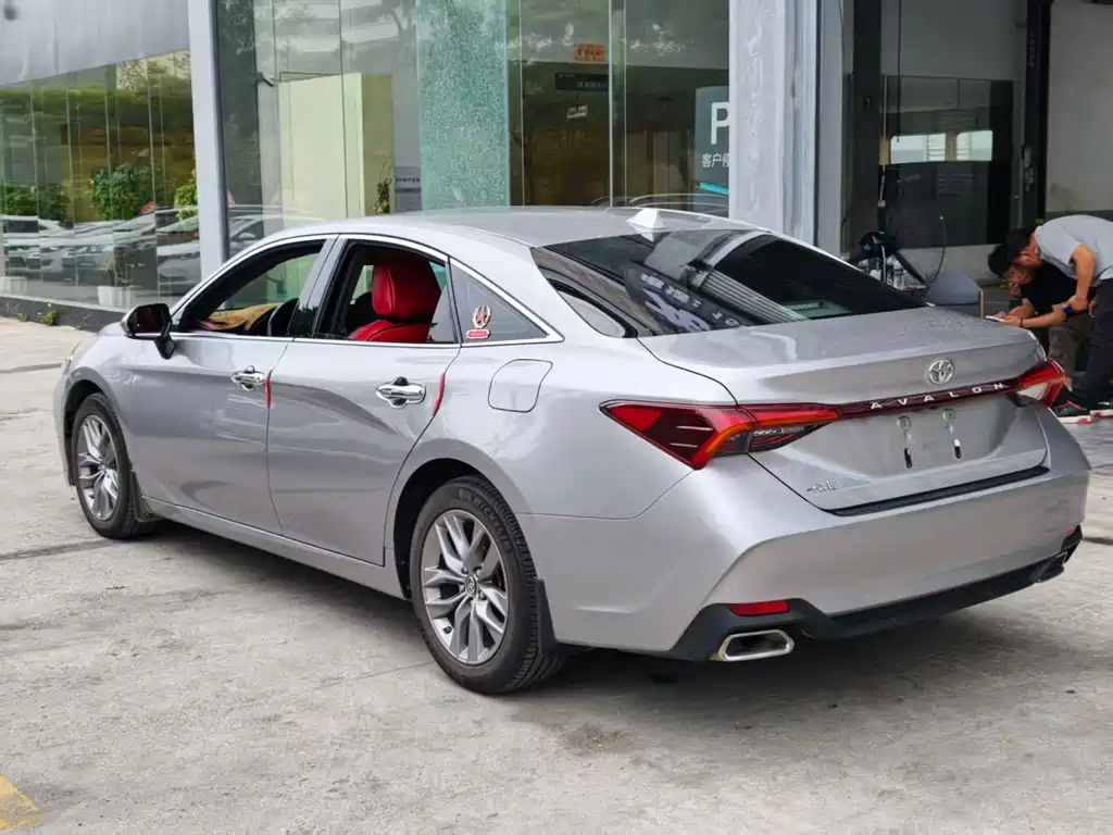 Avalon 2.0 L Luxury CN-VI