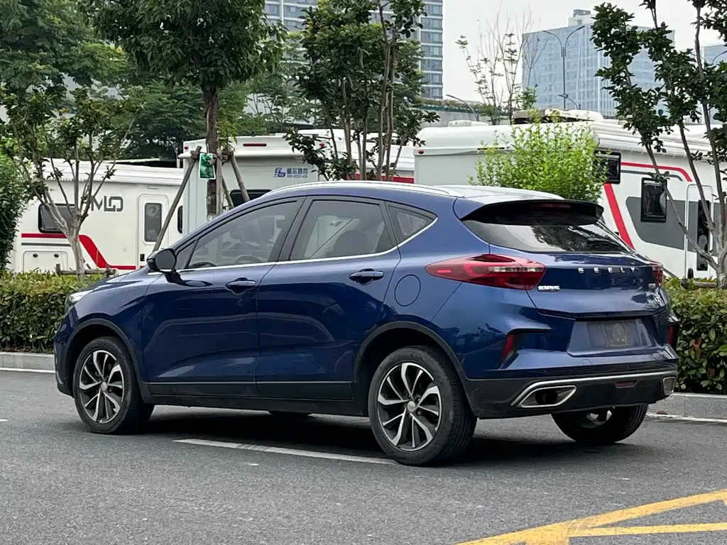 Emgrand GS 1.4 T CVT Elegant