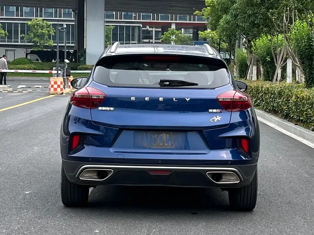 Emgrand GS 1.4 T CVT Elegant