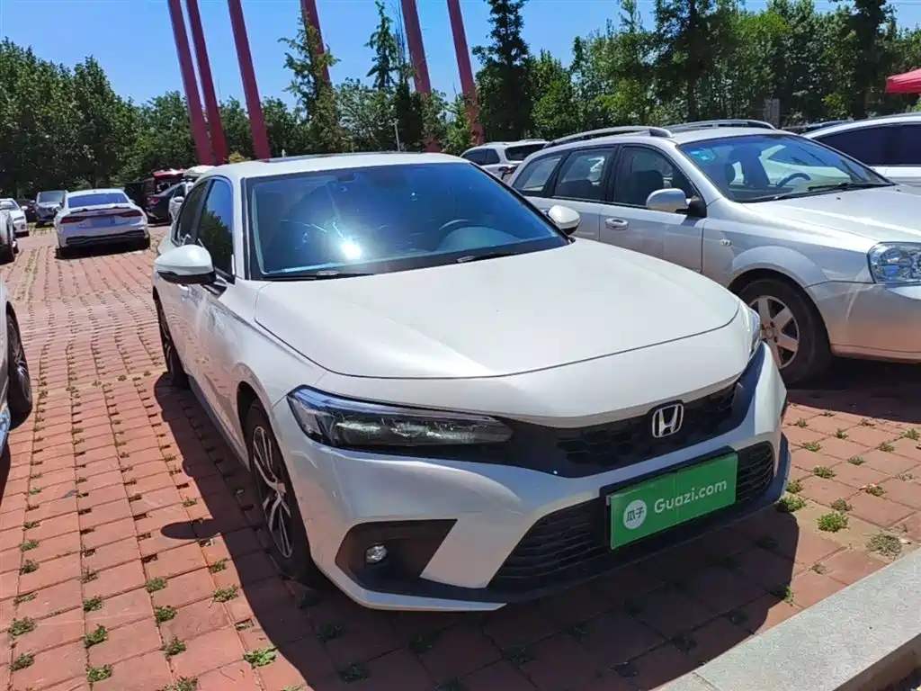 Civic HATCHBACK 240 TURBO CVT Extreme Leap