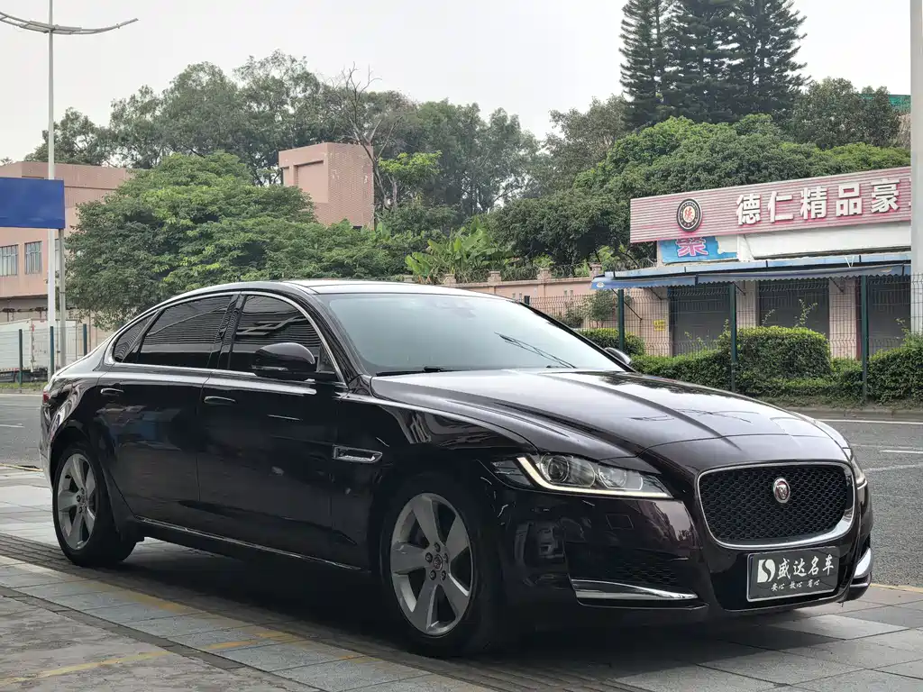 Jaguar XFL XFL 2.0 T 200 PS Elite