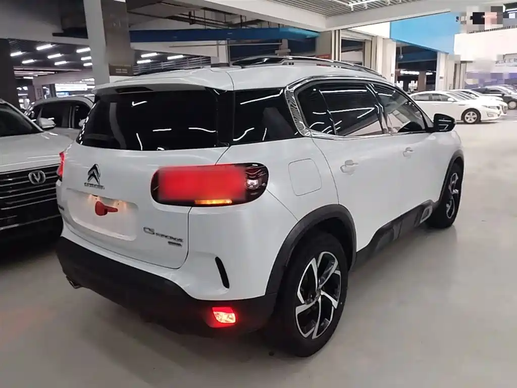 C5 Aircross 350 THP Luxury