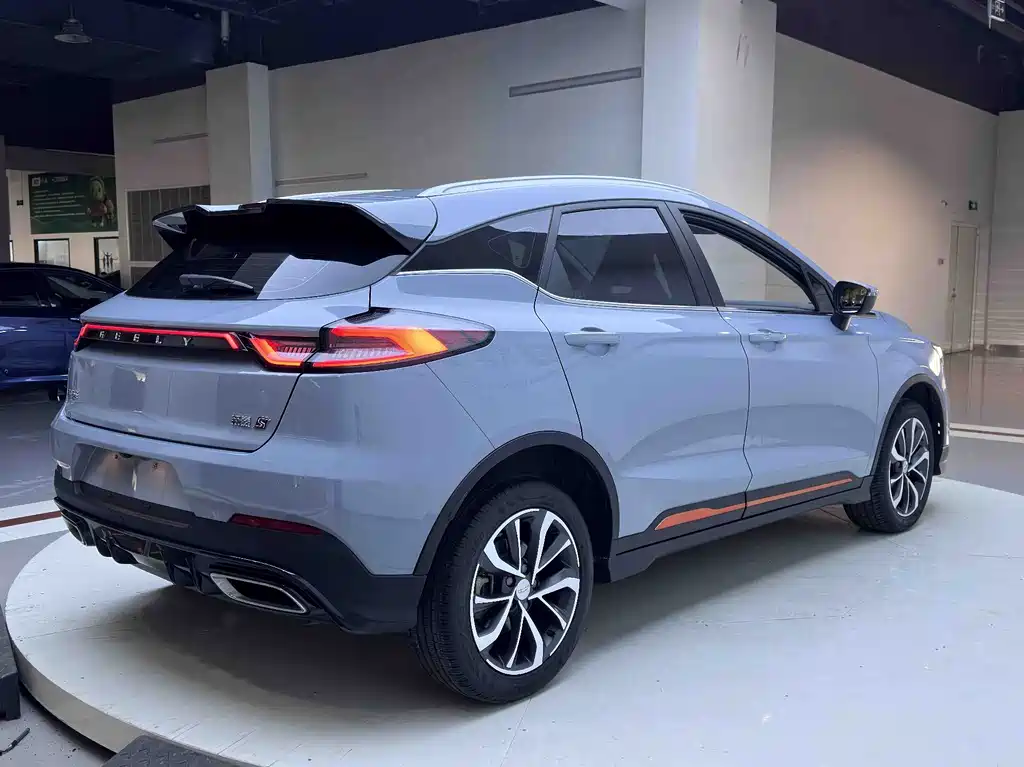 Emgrand S 1.4 T CVT Crossover Player