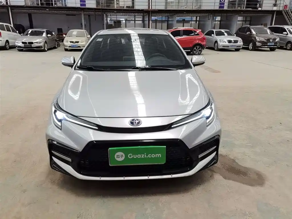Levin Dual Engine 1.8 H E-CVT Sport