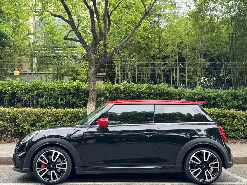 MINI JCW 2.0 T JOHN COOPER WORKS ALL-IN