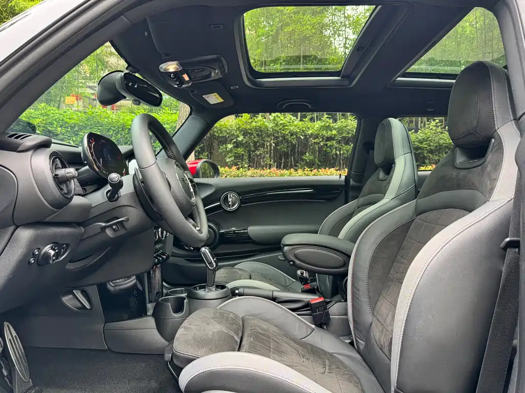 MINI JCW 2.0 T JOHN COOPER WORKS ALL-IN