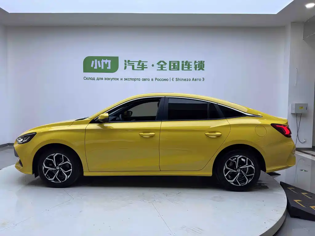MG5 180 DVVT CVT Youth Luxury