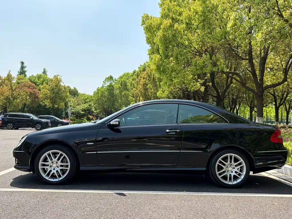 Mercedes-Benz CLK-Class CLK 280 2-door Coupe