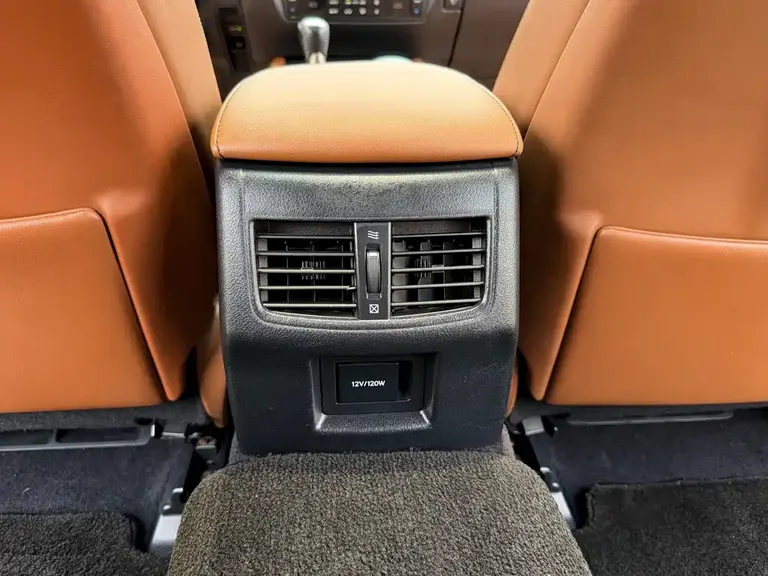Lexus GS 250 Leading