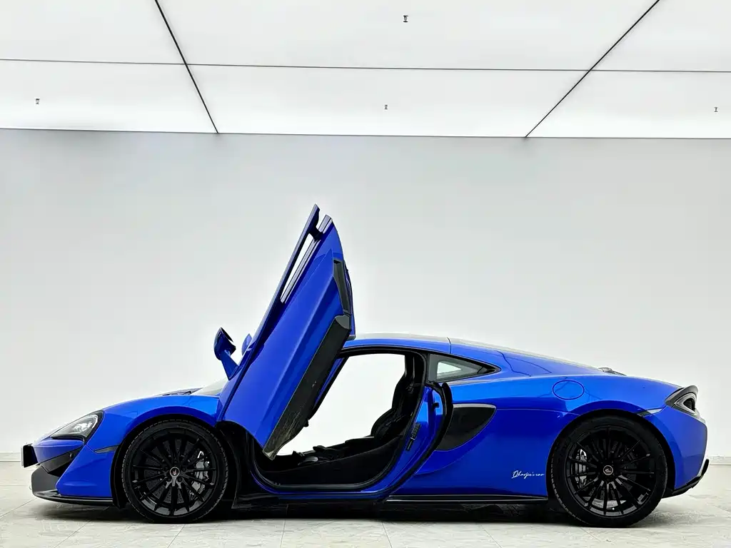 McLaren 570 570 GT 3.8 T Coupe