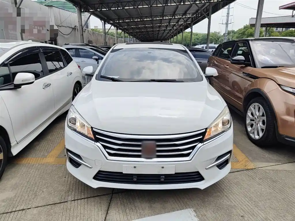 Roewe 360 PLUS 1.5 L Auto Premium