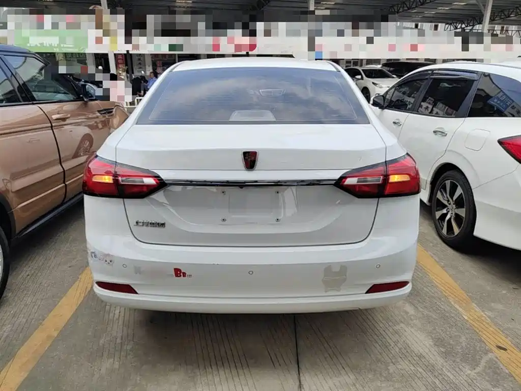 Roewe 360 PLUS 1.5 L Auto Premium
