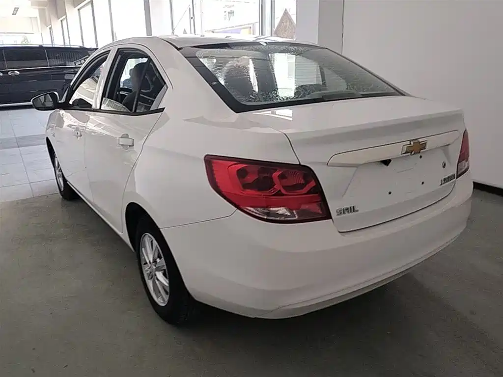 Sail Sail 3 1.3 L Manual Comfort Sunroof