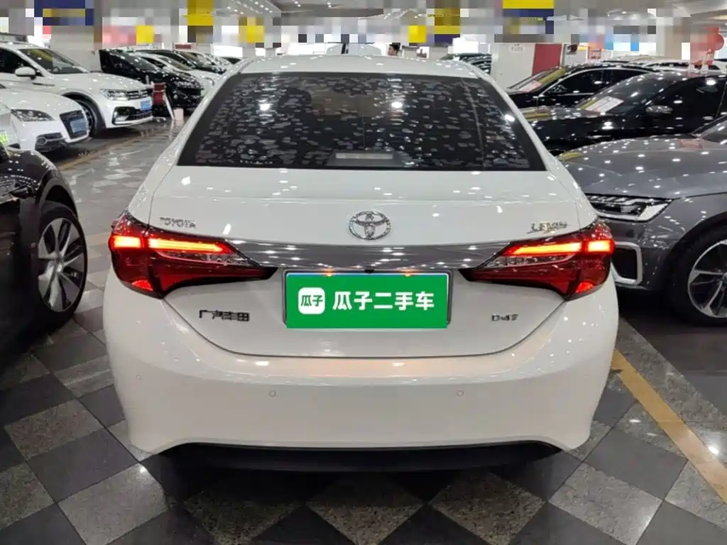 Levin Facelift 185 T CVT Elite CN-V