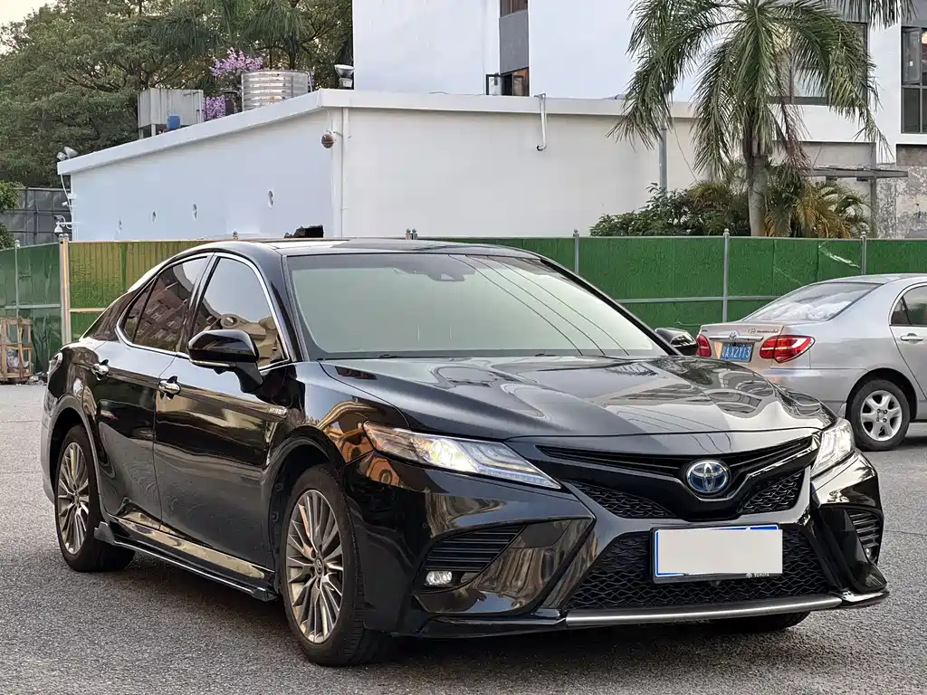 Camry Dual Engine 2.5 HG Luxury CN-VI