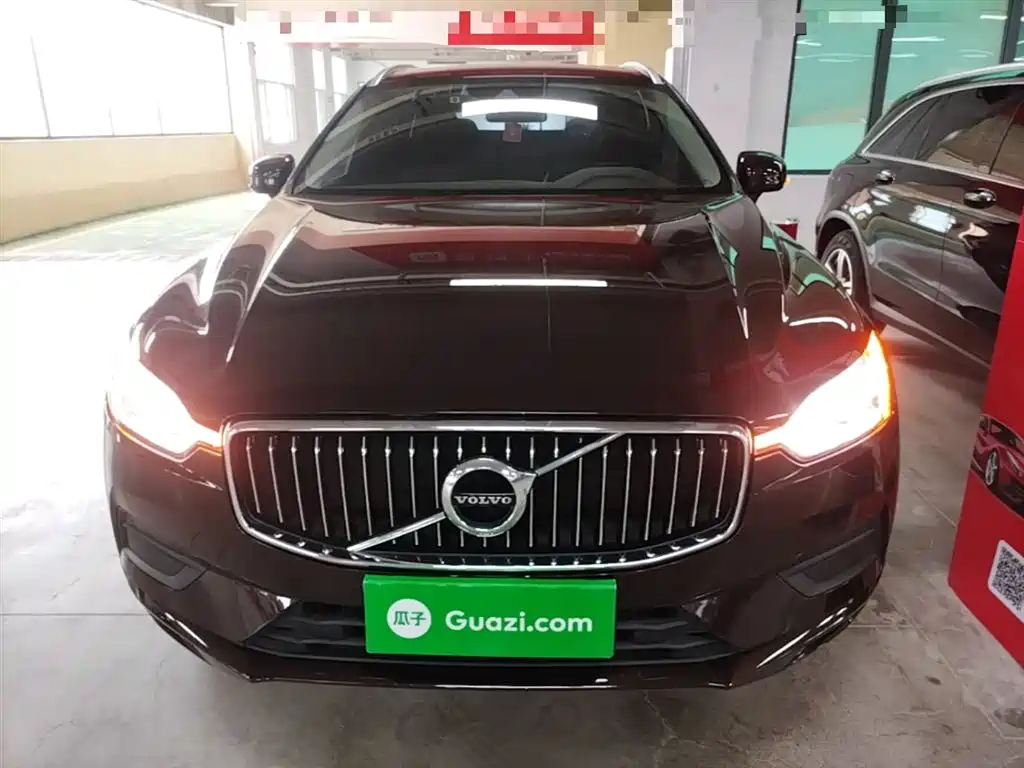 Volvo XC60 T5 4 WD Smart Ease CN-V