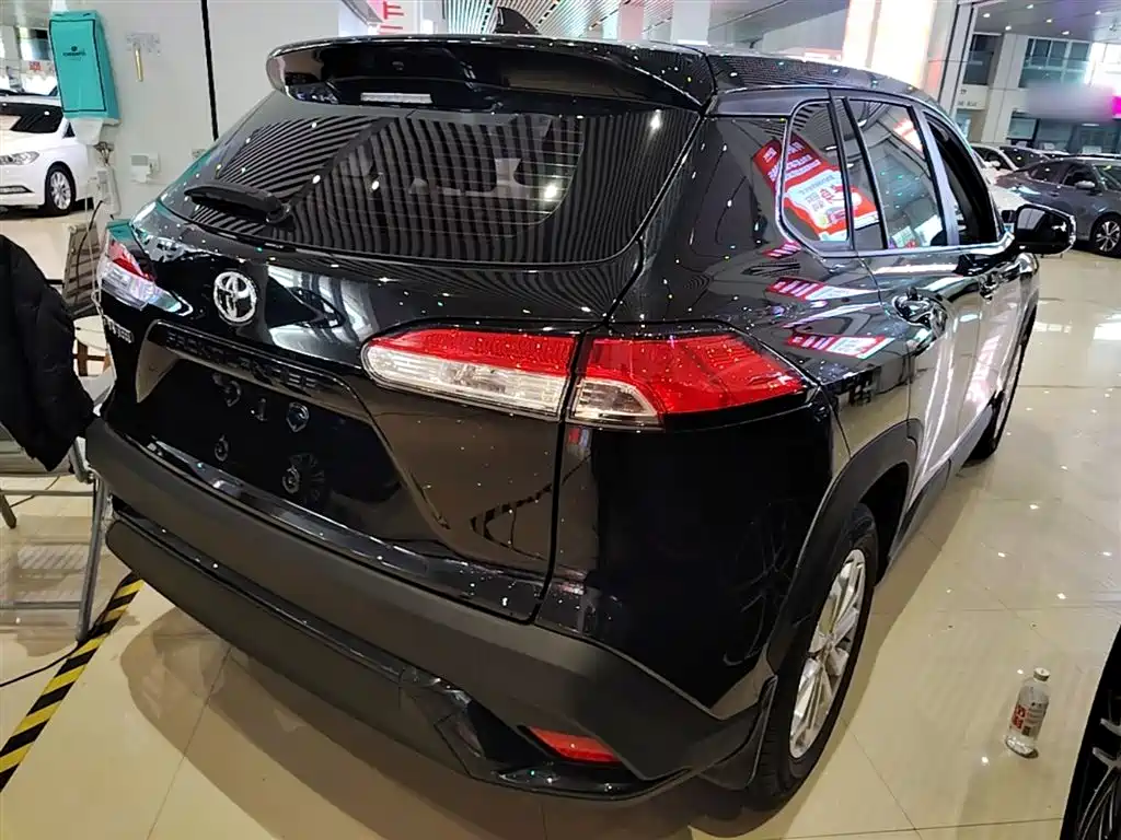 Frontlander 2.0 L CVT Leading