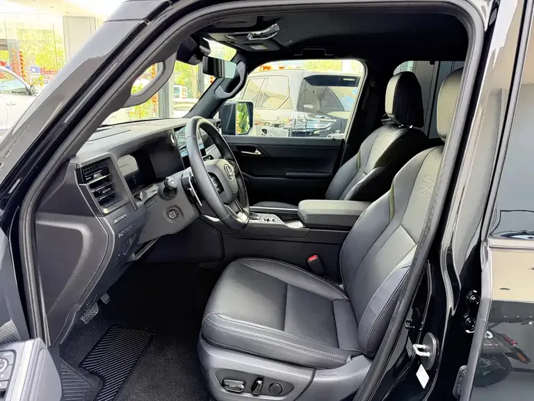 Lexus GX OVERTRAIL Far Peak