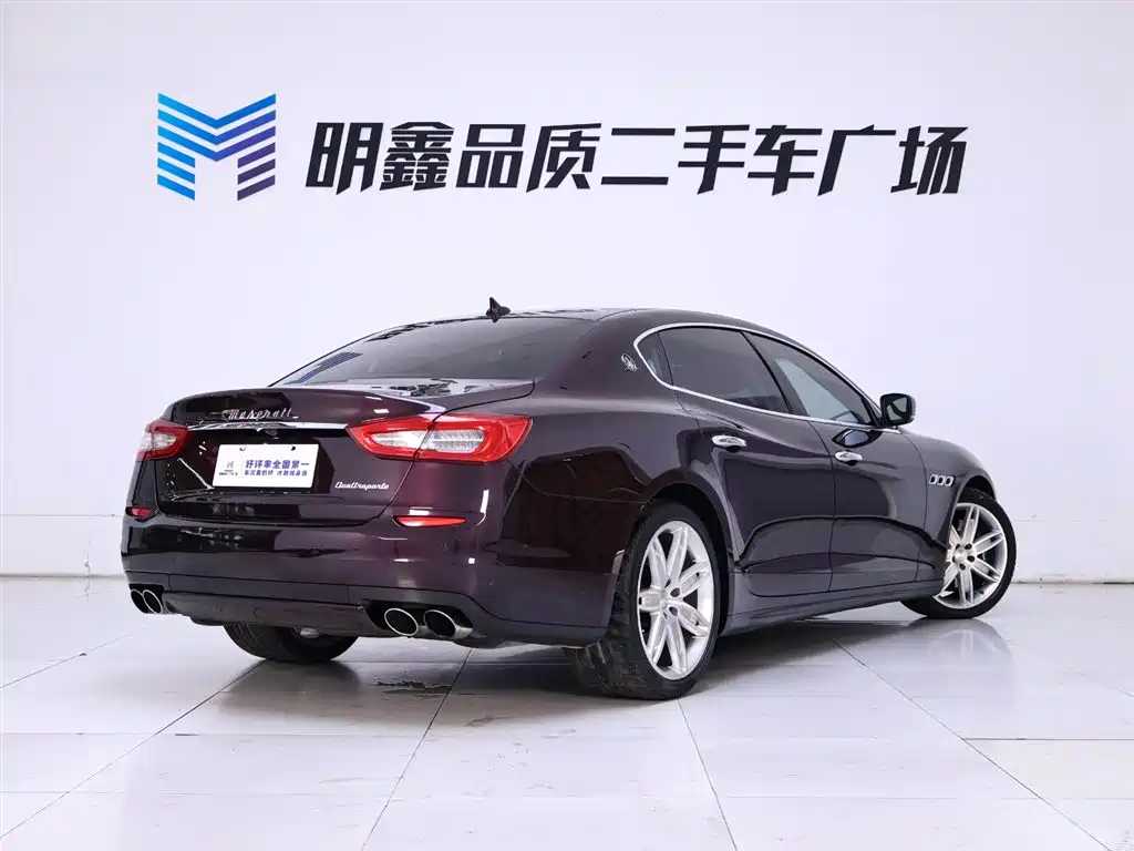 Quattroporte 3.0 T Standard
